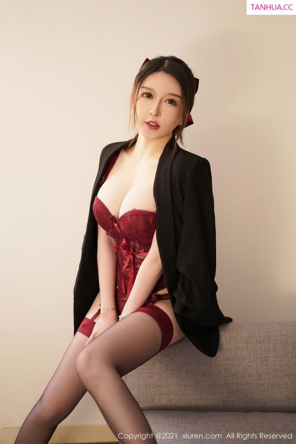 吴玉 玉兔miki [XiuRen]高清写真图 2021.03.16 No.3204 玉兔miki第13张图片